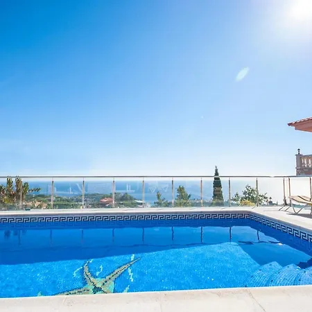 Villa- Garbi *