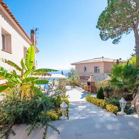 Villa- Garbi