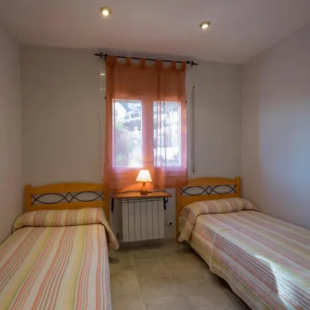 Villa Villa- Garbi *
