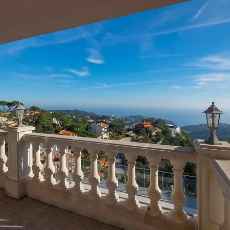 Villa- Garbi * Lloret de Mar